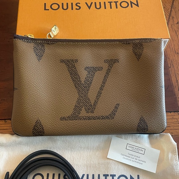 Louis Vuitton double zip pochette - Picture 4 of 7